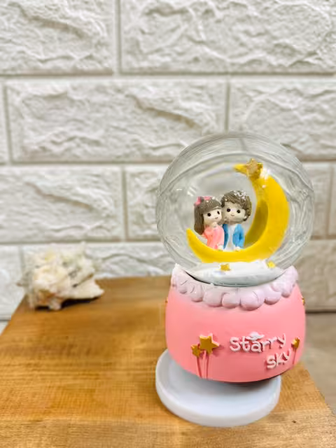 گوی موزیکال پایه دارطرح دختروپسر4