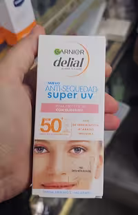 ضد آفتاب گارنیر مدل Sensitive Advanced Super UV SPF50  حجم 50 میل
