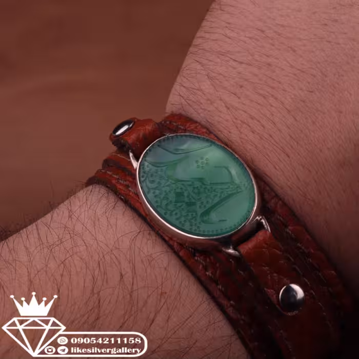 دستبند عقیق سبز نقش یا حیدر چرم گاوی طبیعی 