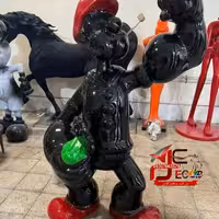 مجسمه ملوان زبل کنارسالنی