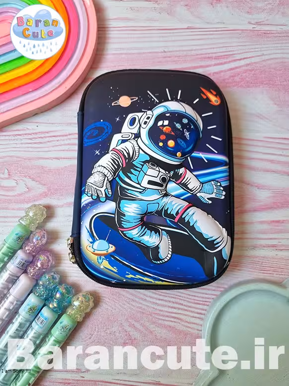 جامدادی وارداتی کتابی برجسته طرح فضانورد 4