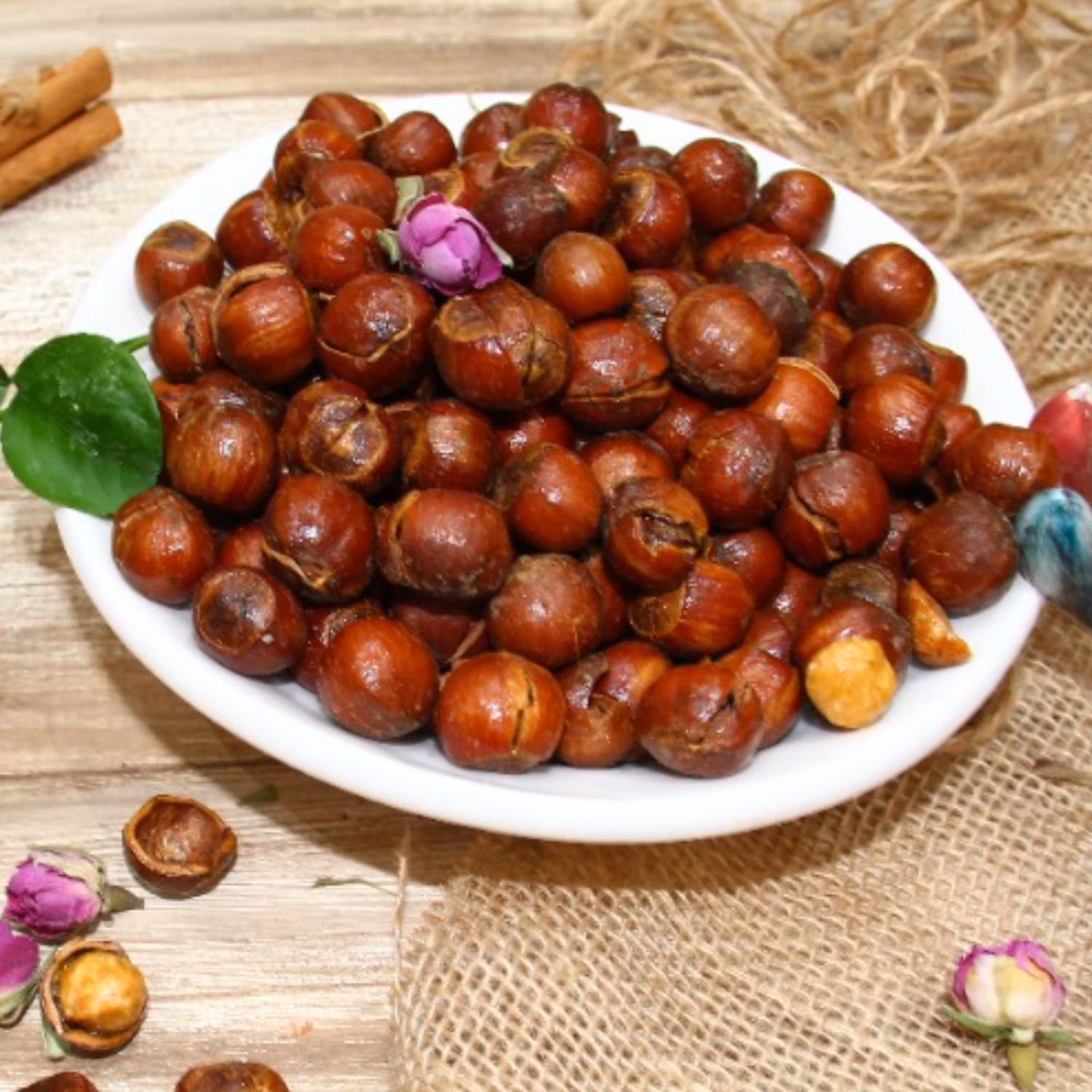 فندق با پوست 150 گرمی