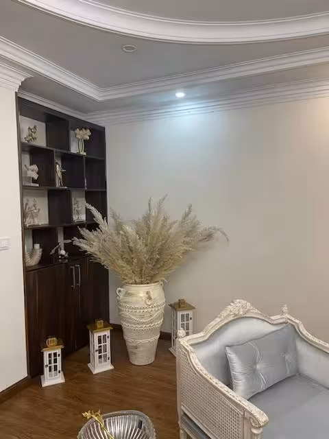 گلدان پتینه طلایی براق 70سانتی