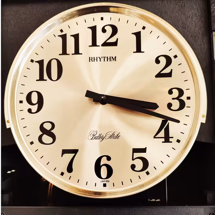 ساعت دیواری ریتم مدل 21