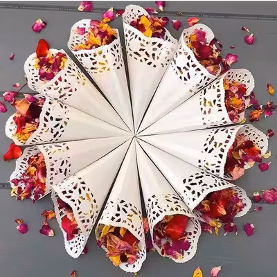 کاغذ شیرینی پزی مدل گل ریز کد 9.0 مجموعه 30 عددی