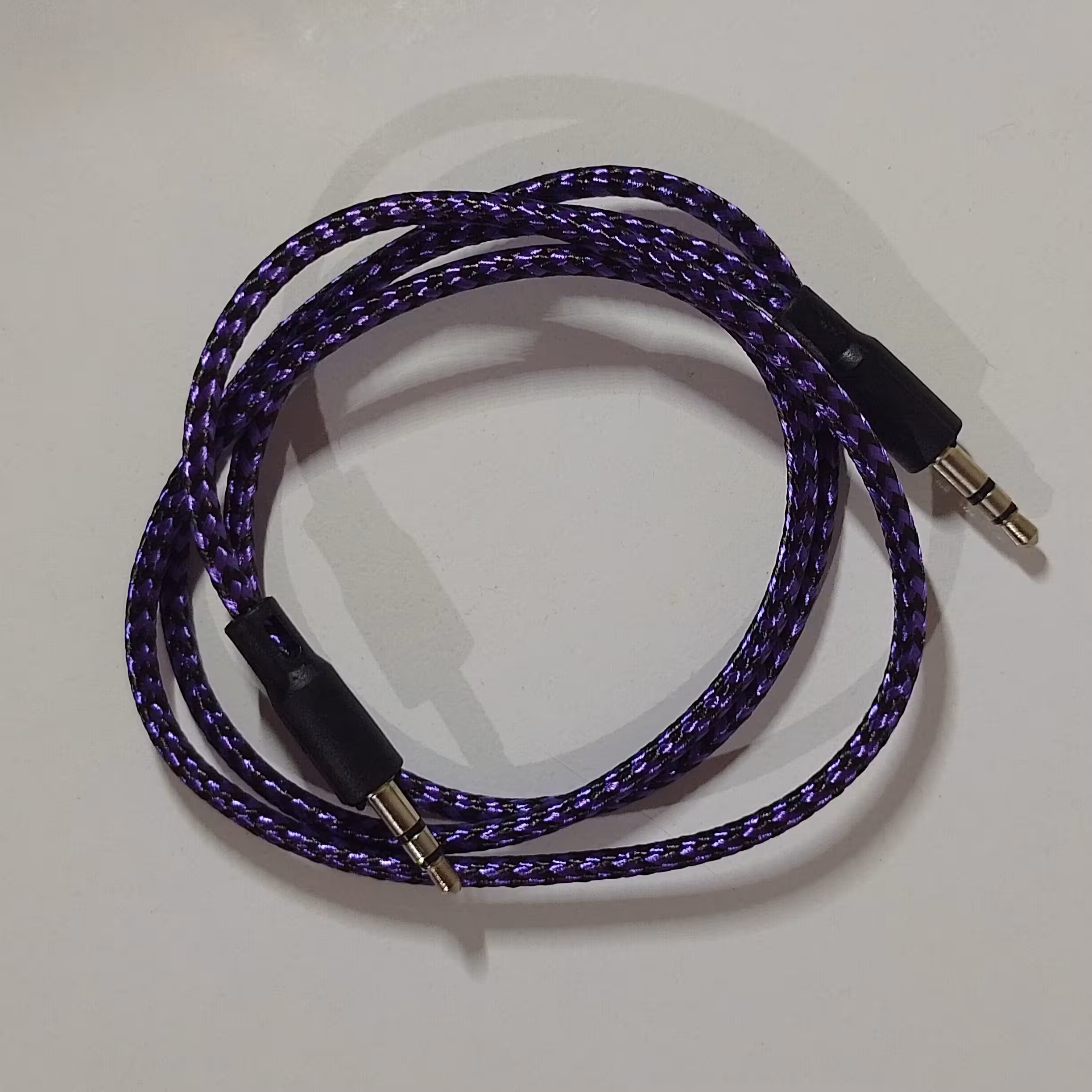 کابل Aux رنگ بنفش سایز 0.9 متر