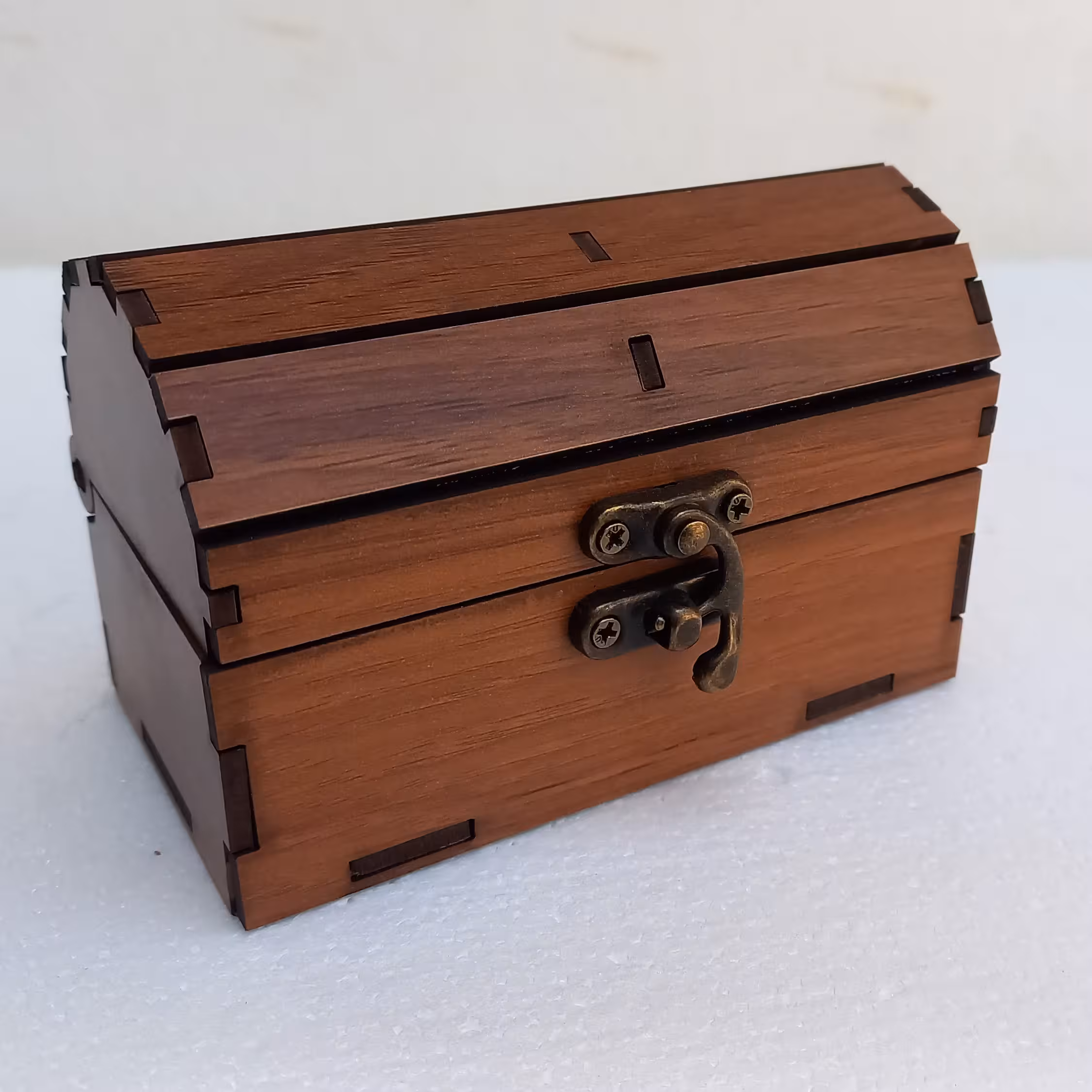 صندوقچه چوبی 