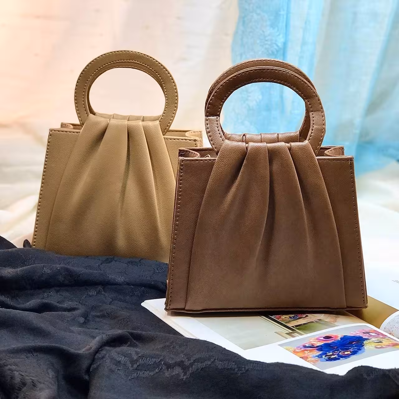 کیف دسته گرد