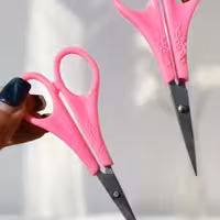 قیچی آرایشی ابرو و بینی تیز و دقیق برای اصلاح حرفه ای