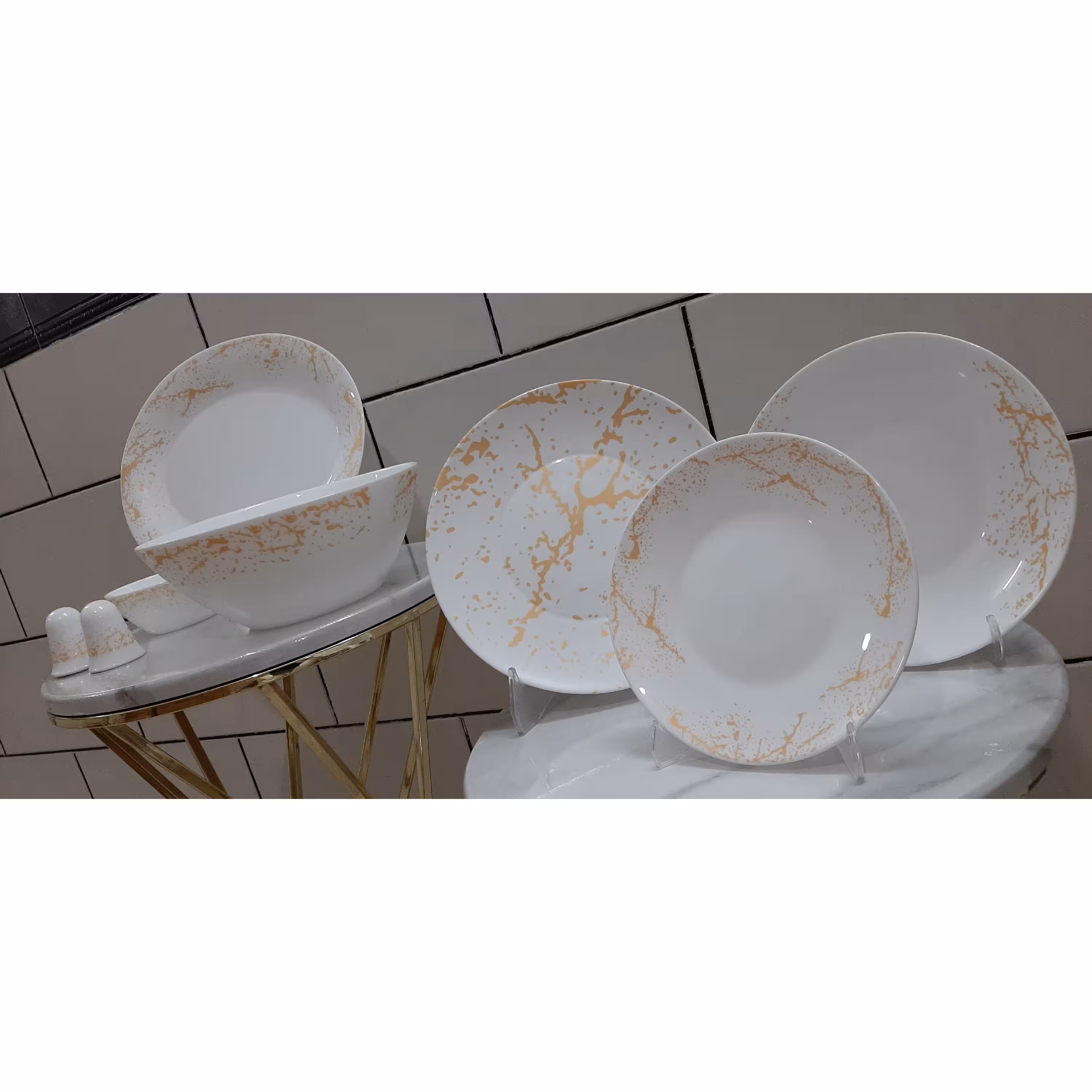 سرویس آرکوپال 28پارچه طرح ماربل طلایی 