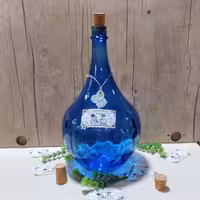 قرابه ایلا ر پنج لیتری شیشه آبی دست ساز فوتی تهیه و تولید شده از بهترین مواد بلور سازی کبالتی اصلی و قرابه شیشه خورشیدی