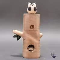 قایم باشک پاندا در جنگل
