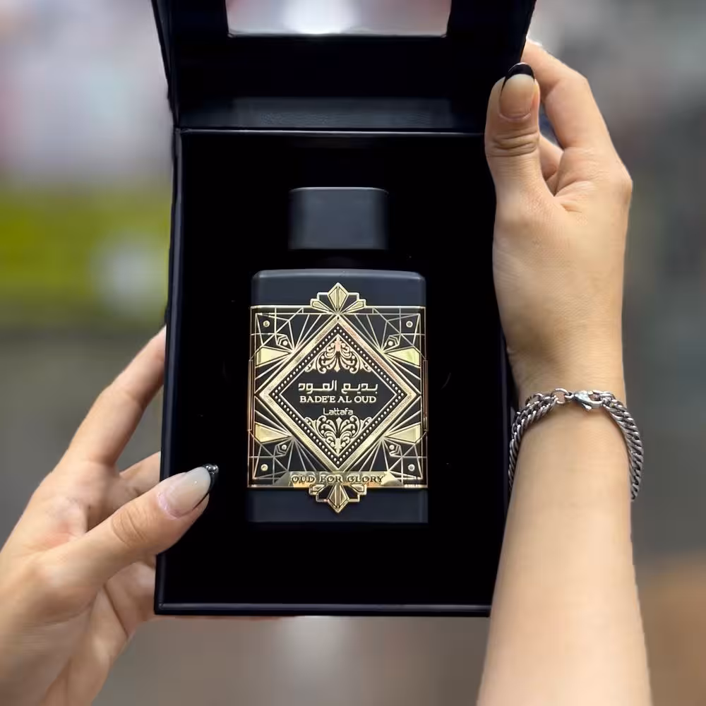 ادکلن عربی بدیع العود لطافه Badee Al Oud 100میل