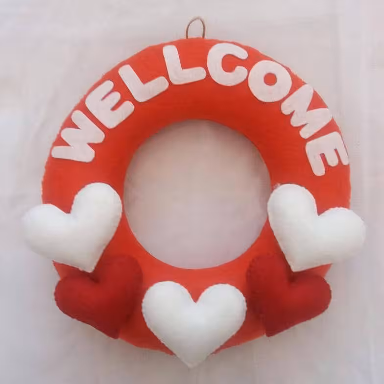 حلقه خوش آمدید درب ورودی منزل نمدیش