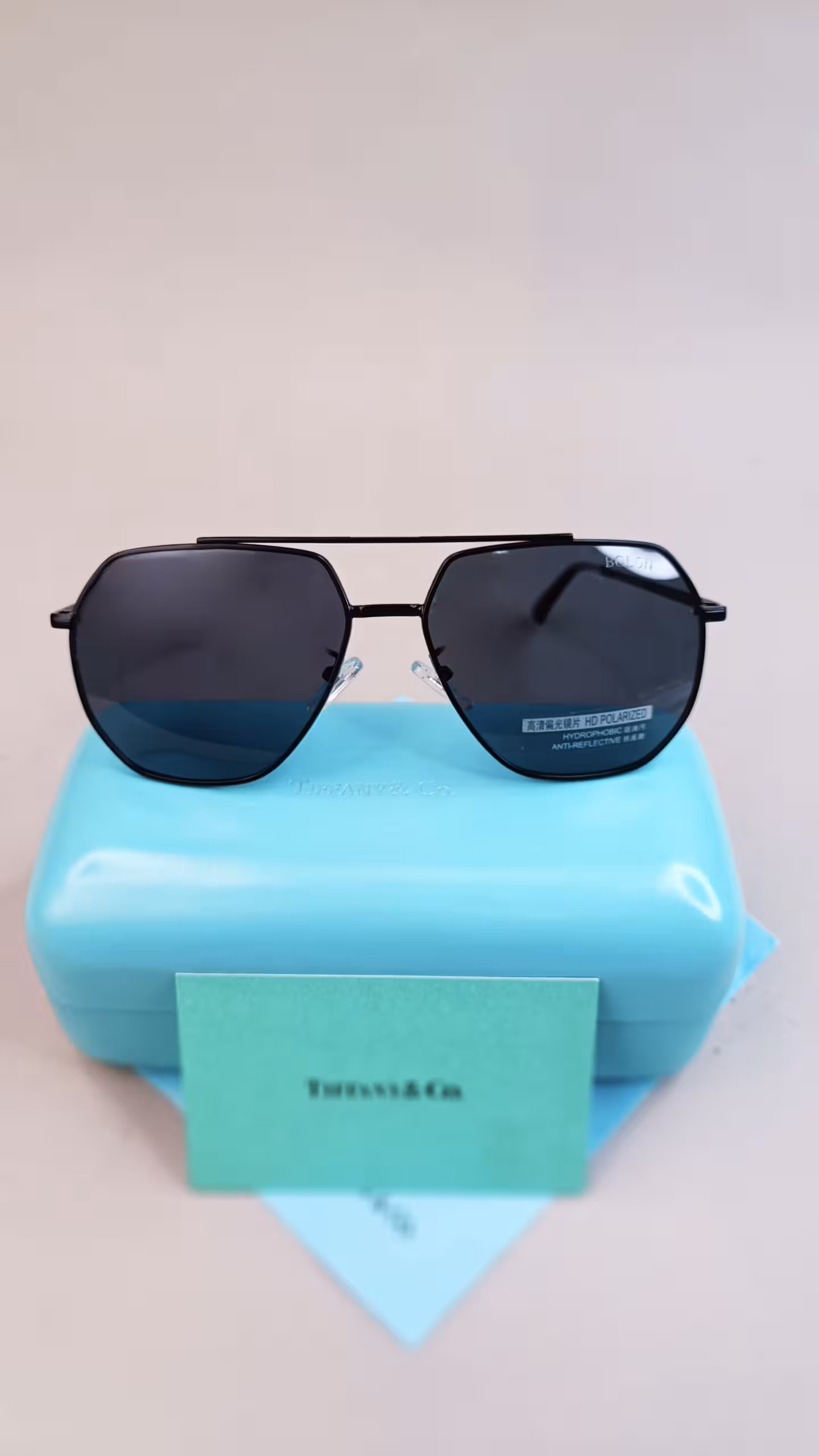 عینک آفتابی اورجینال Bolon فریم فلزی مشکی UV 400