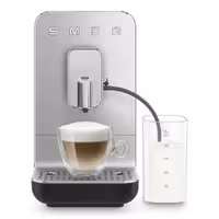 اسپرسوساز اتومات اسمگ SMEG با نازل مخزن شیردار مشکی BCC13