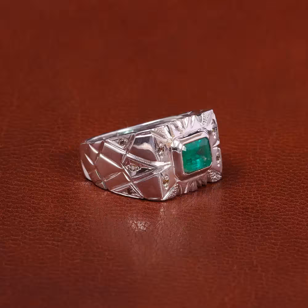 انگشتر زمرد مردانه کد 30177 - جواهری مشاهیر