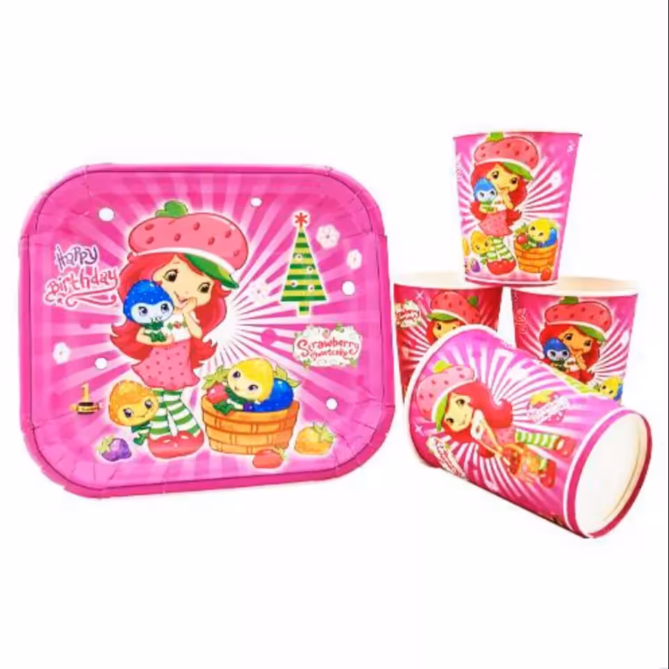 تم تولد لیوان و بشقاب تم دختر توت فرنگی(پک 10عددی)