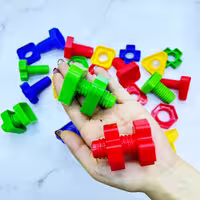 بازی دستورزی پیچ و مهره (شرکت چیندر تویز)