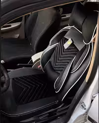 روکش صندلی وسط مخمل بغل چرم نیولاماری(پاییونی)دارای پدگردن وگودی کمرvipطبی خلبانی درجه1کوالیتی ومتریال بالاوعالی مناسب تاراV1وV4‌‌پلاس تارا