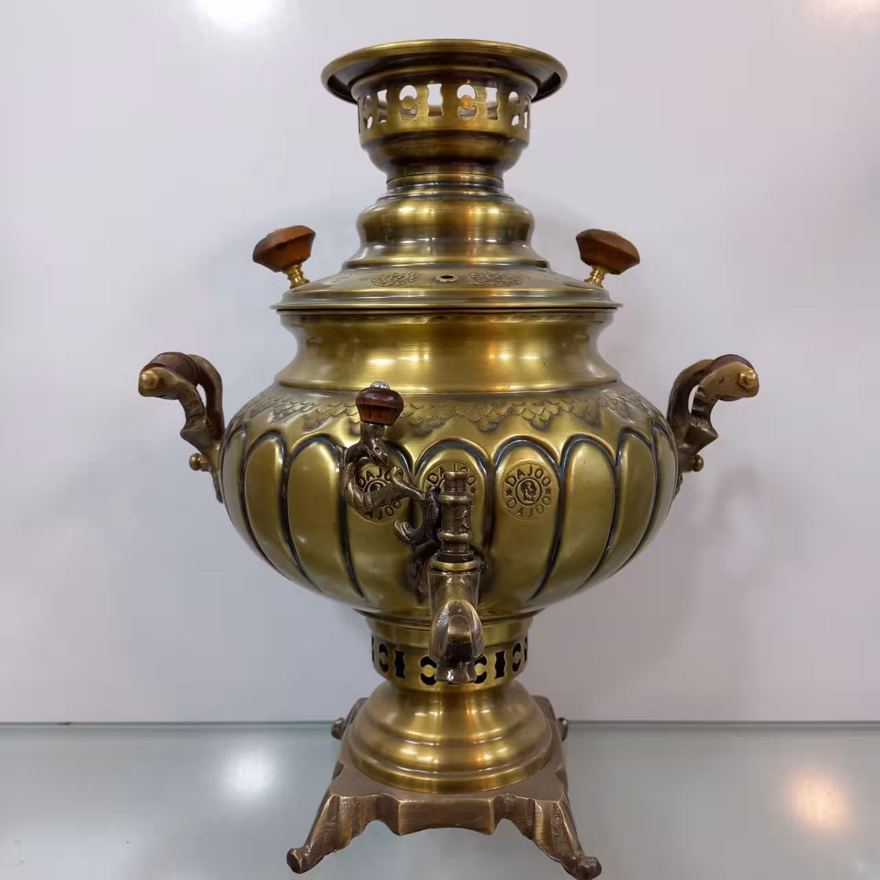 سماور زغالی 4 لیتری آنتیک ترکدار