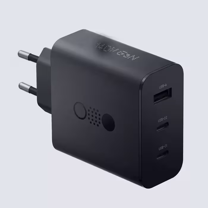 شارژر دیواری 140 وات سه پورت ناتینگ مدل CMF Power 140W GaN به همراه کابل USB-C طول 1.5 متر