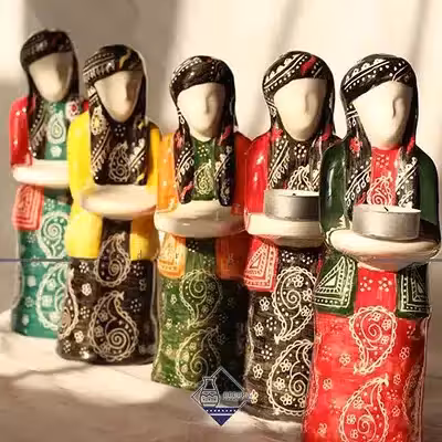 مجسمه جاشمعی خانم لُر