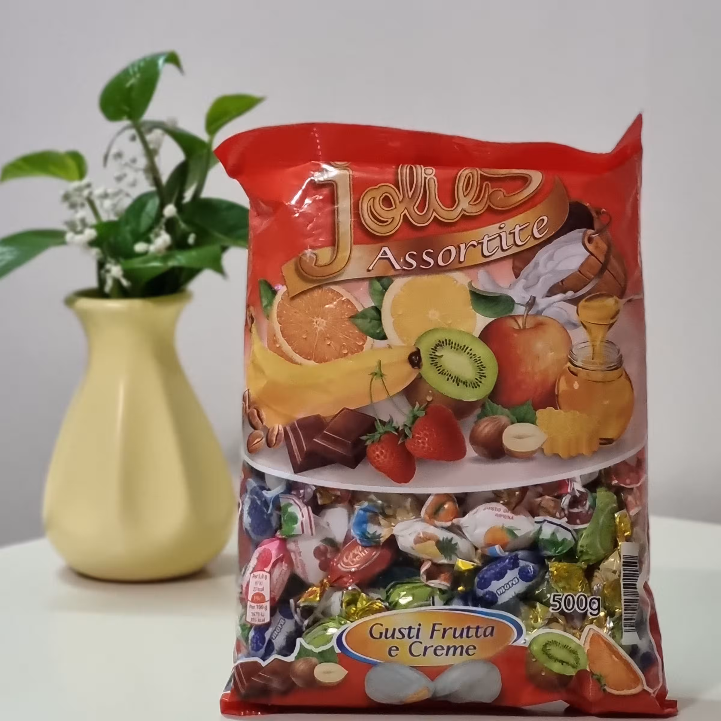 شکلات  مغزدار آبنباتی در طعم های مختلف 500gr ایتالیا