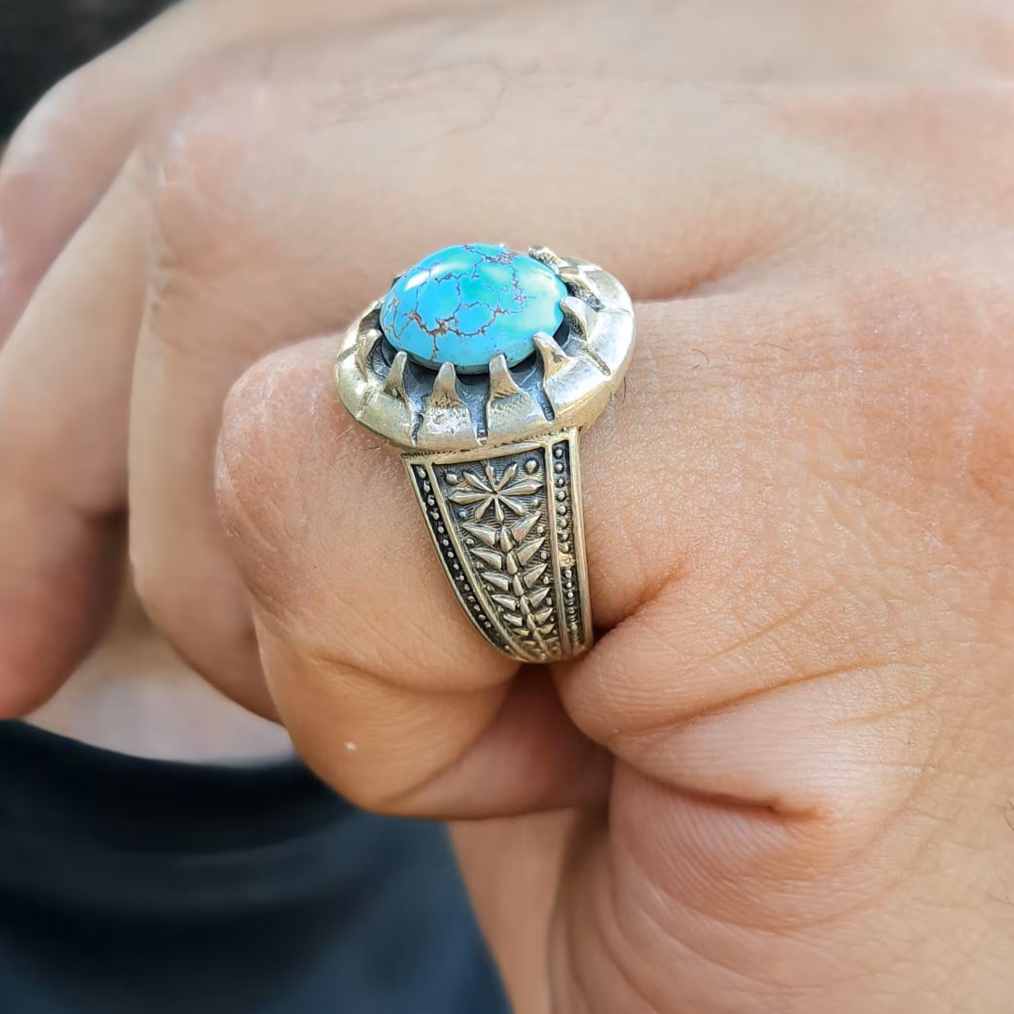 انگشتر فیروزه عنکبوتی نیشابور ( کد m01) نقره 925