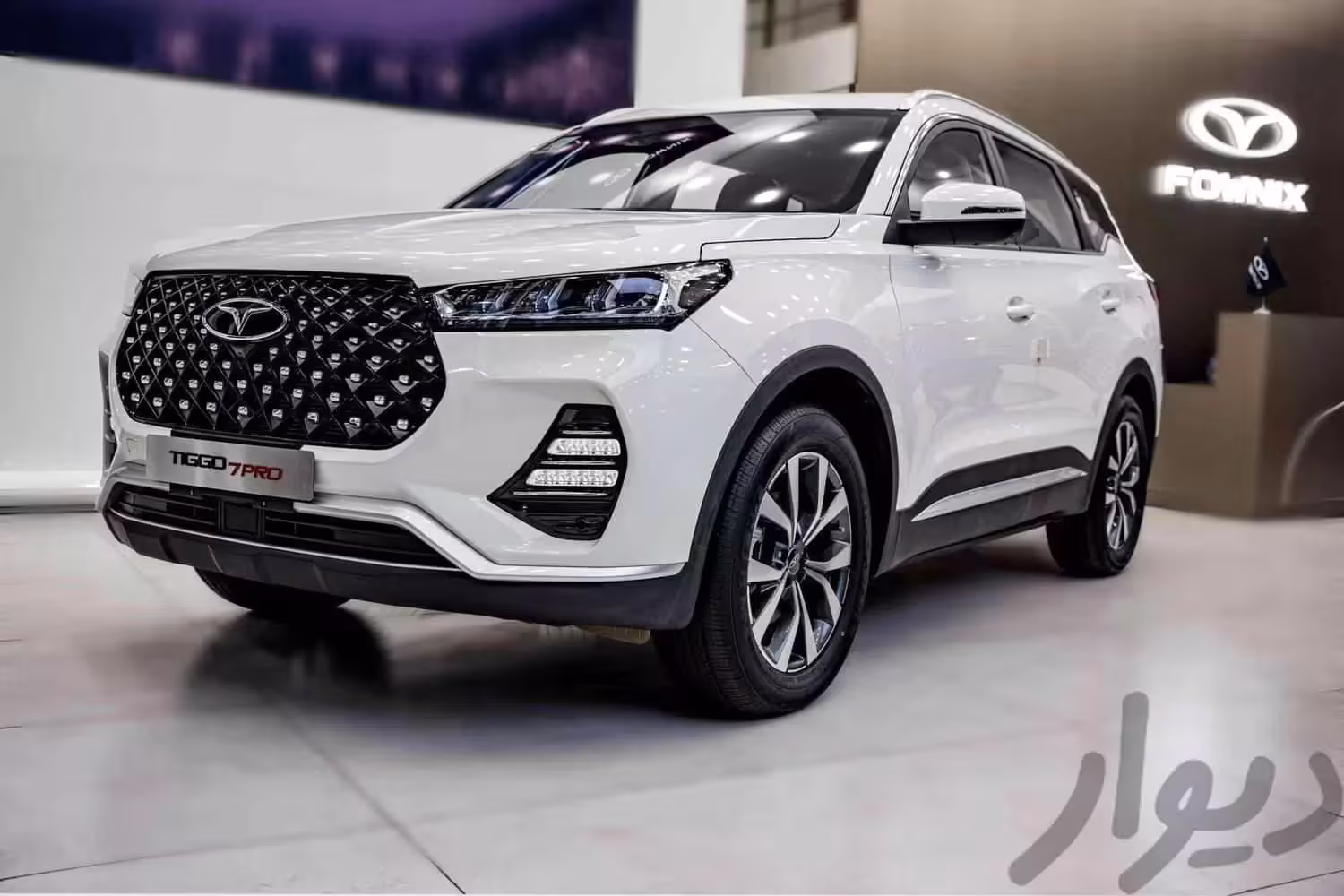 جلو پنجره نوک مدادی فونیکس FX