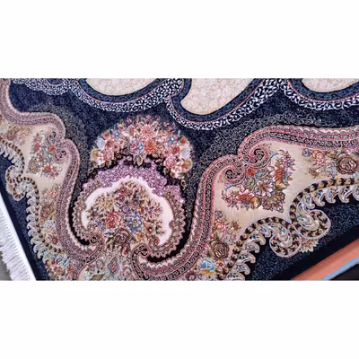 فرش ماشینی زمرد مشهد مدل گلنما زمینه سرمه ای