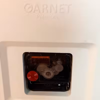 ساعت دیواری مدل گارنت کد 5020QN