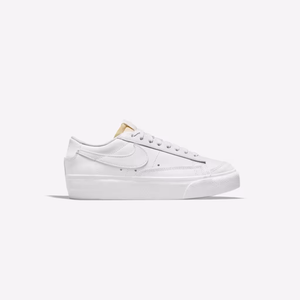 کتونی Nike Blazer Low Platform – DJ0292-100