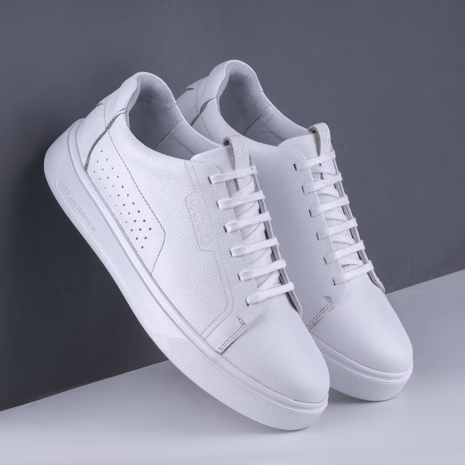 کفش چرم مردانه ونس کد VN058WH رنگ سفید