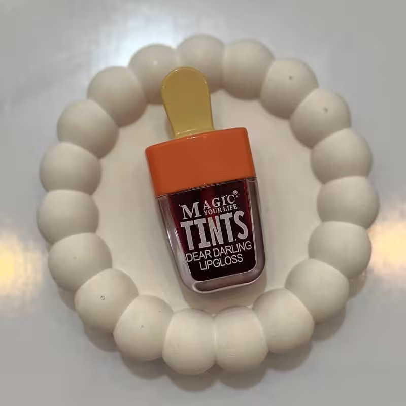 تینت لب  و گونه بستنی مجیک ( بستنی چوبی نارنجی)