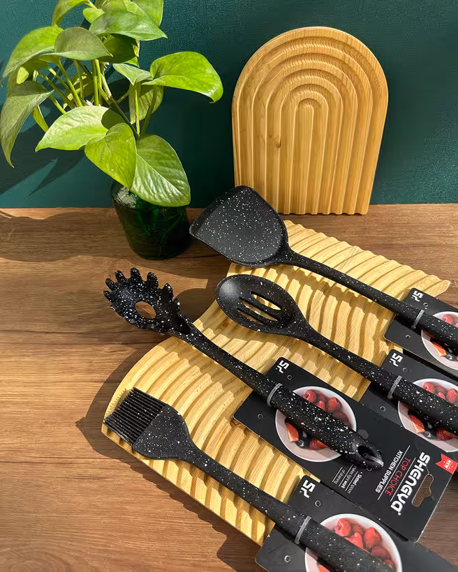 ابزار سیلیکونی دسته بامبو