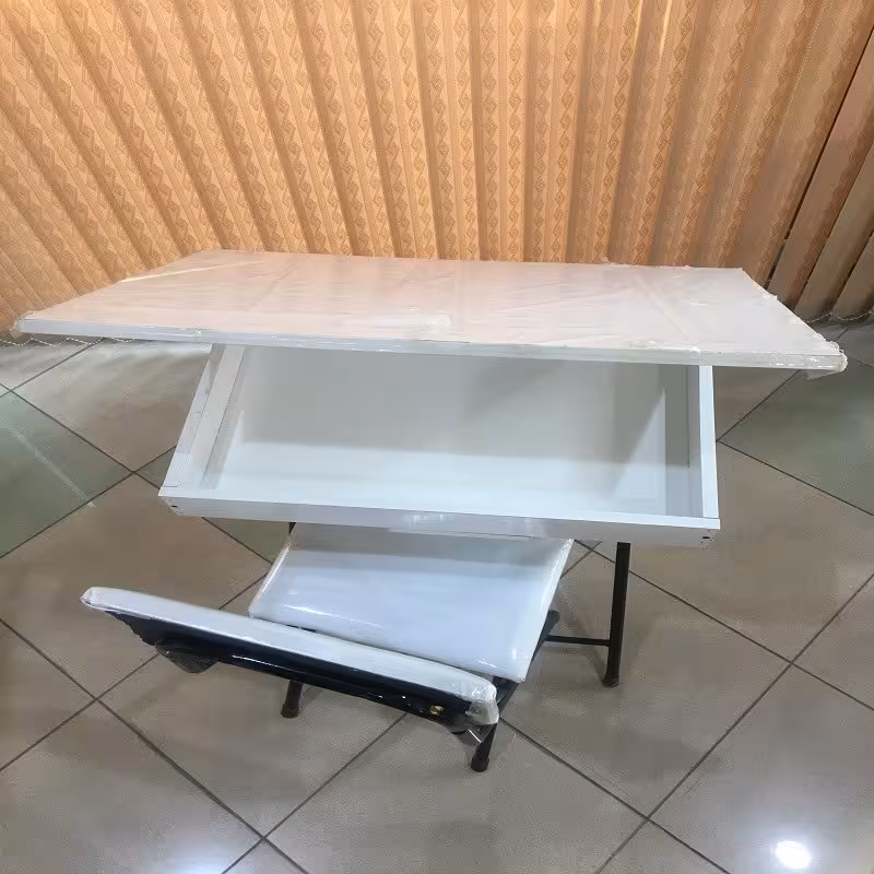میز تحریر تا شو باکس دار سفید با صندلی