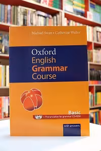 Oxford English Grammar Course Basic