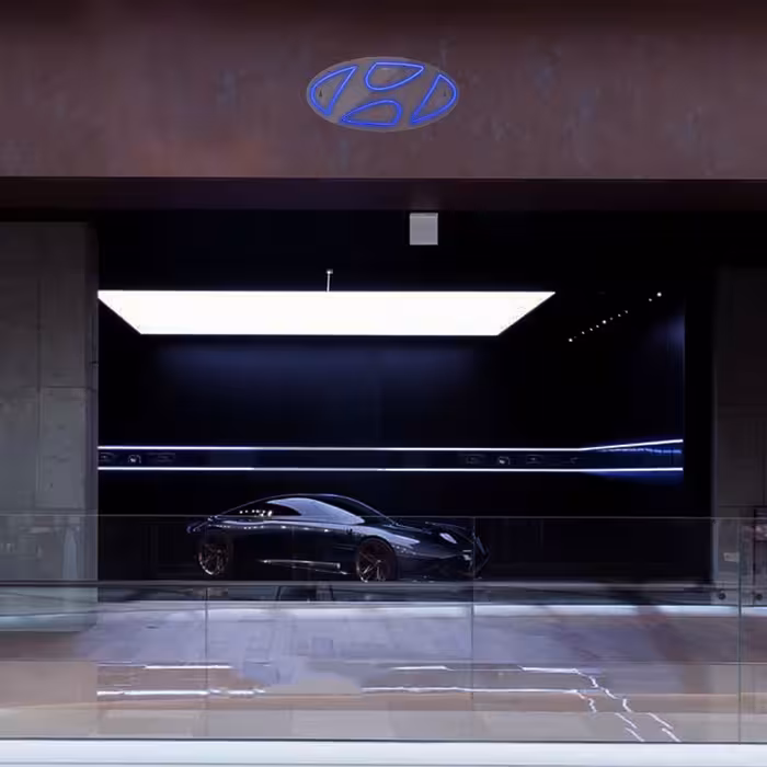 چراغ دیواری نئون دیزاین طرح Hyundai_BL