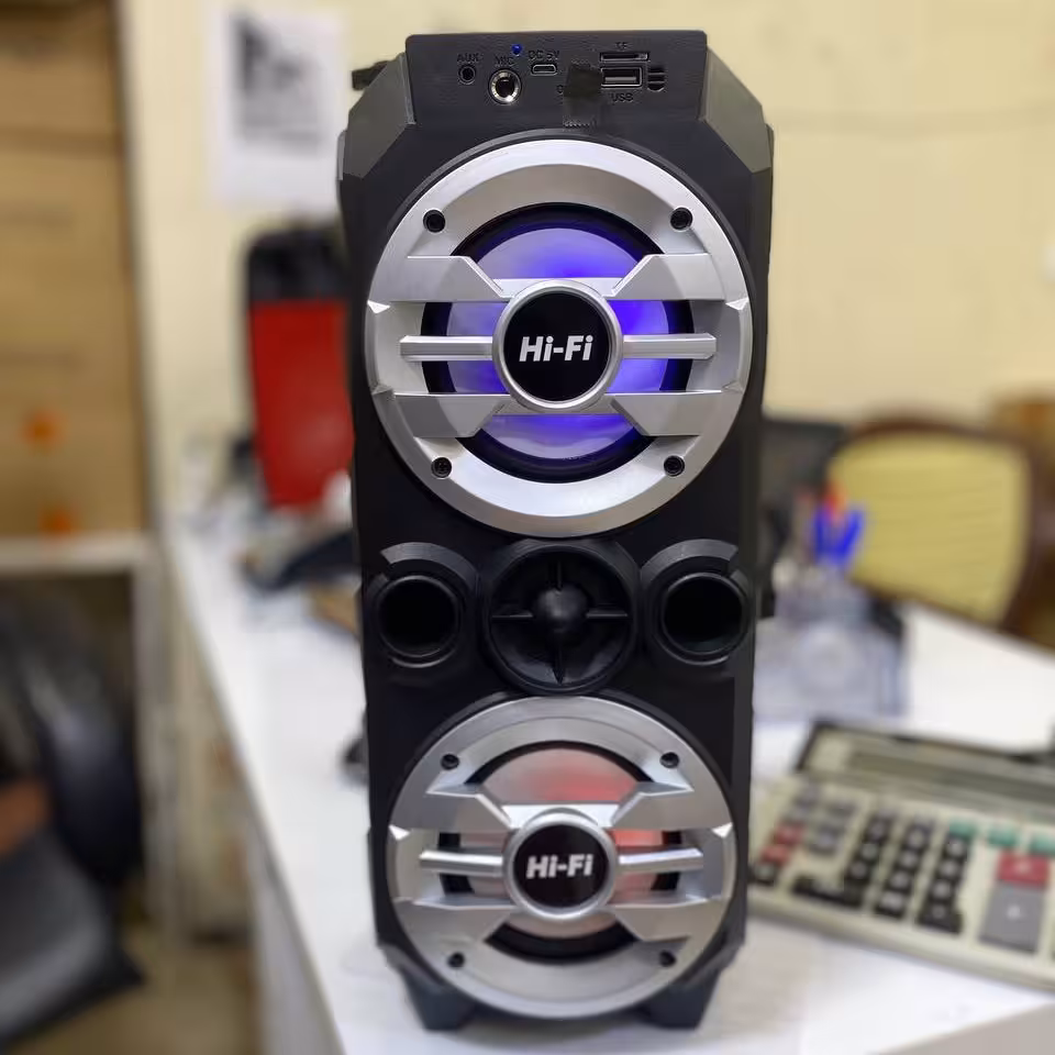 اسپیکر مدل 4236 همراه دو باند 5 وات و باتری 1500 میلی آمپر 