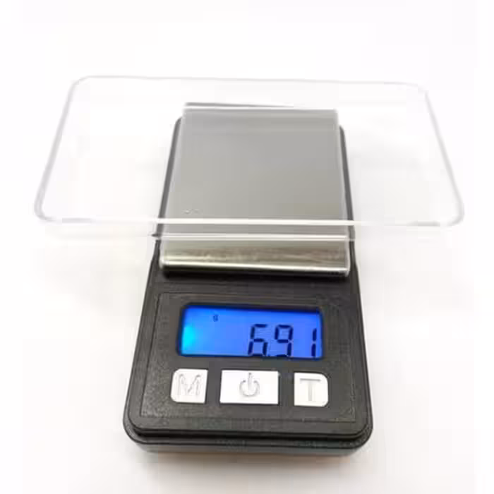 ترازو دیجیتال ام تی MTمدل 200 گرمی دقت یک صدم