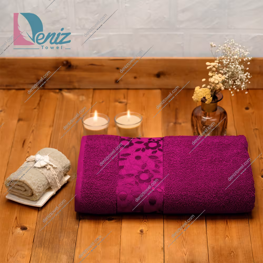 حوله حمامی طرح سورپرایز رنگ بنفش