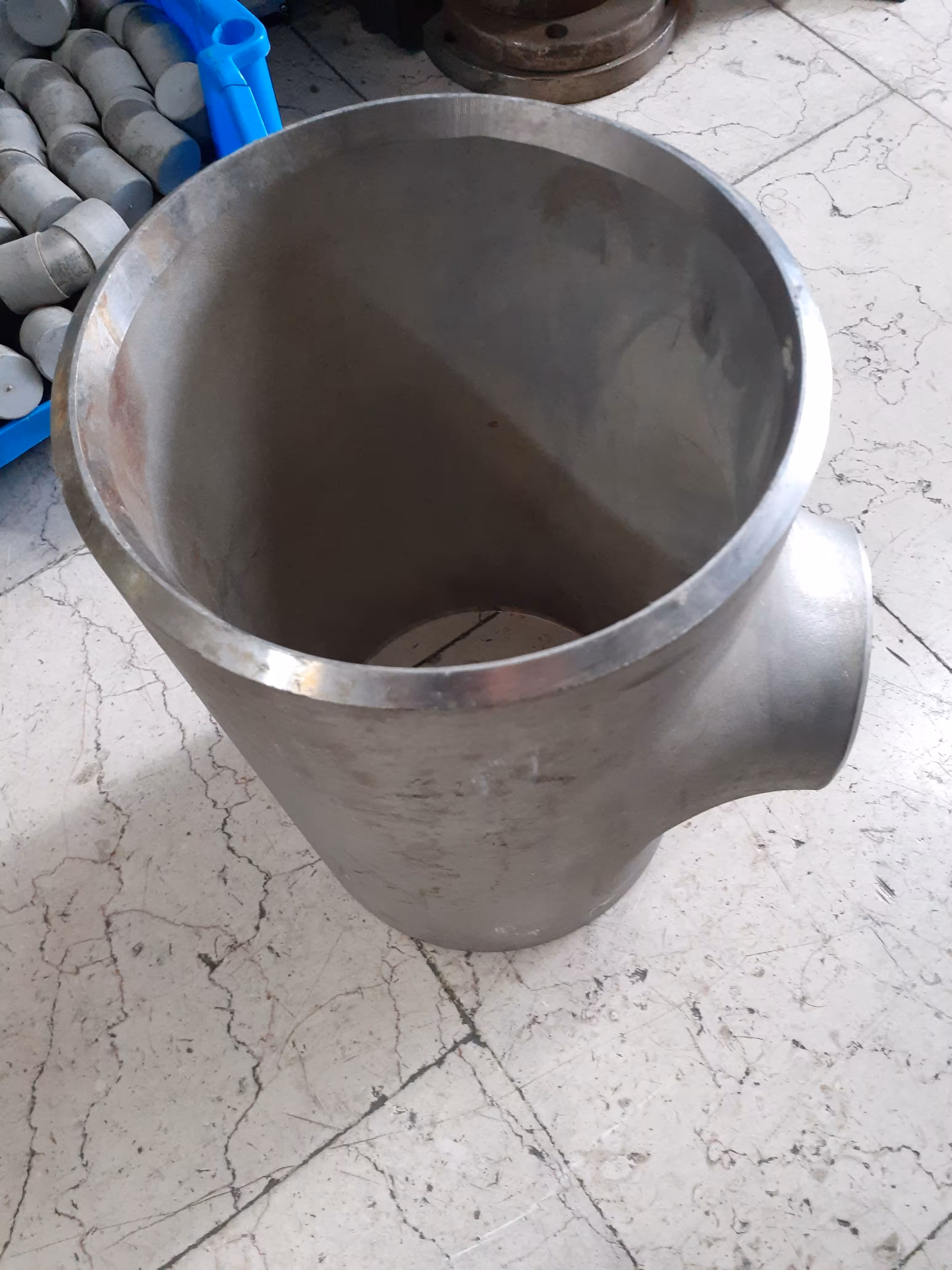 سه راه  "4* " 8 تبدیلی  استنلس استیل  دابلکس رده 40  UNS S31803