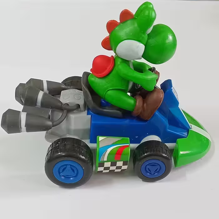اکشن فیگور یوشی به همراه ماشین عقب کش Yoshi
