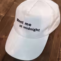کلاه کتان Midnights از تیلور سوئیفت