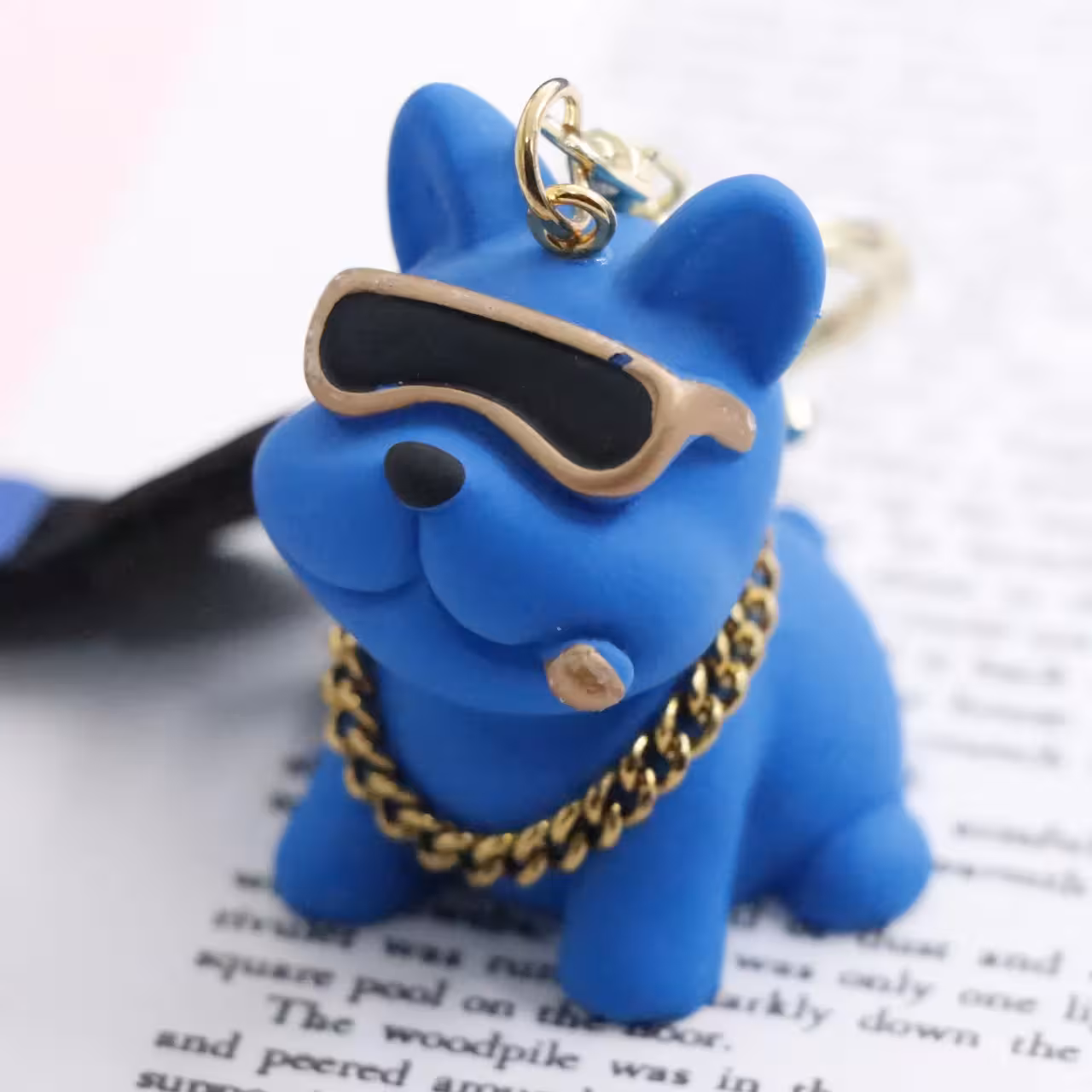 سرکلیدی طرح سگ بولداگ آبی پلی استر 38002