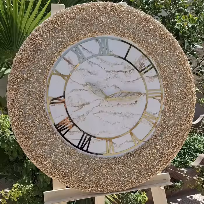 ساعت دیواری رزینی طلایی عروس قطر60