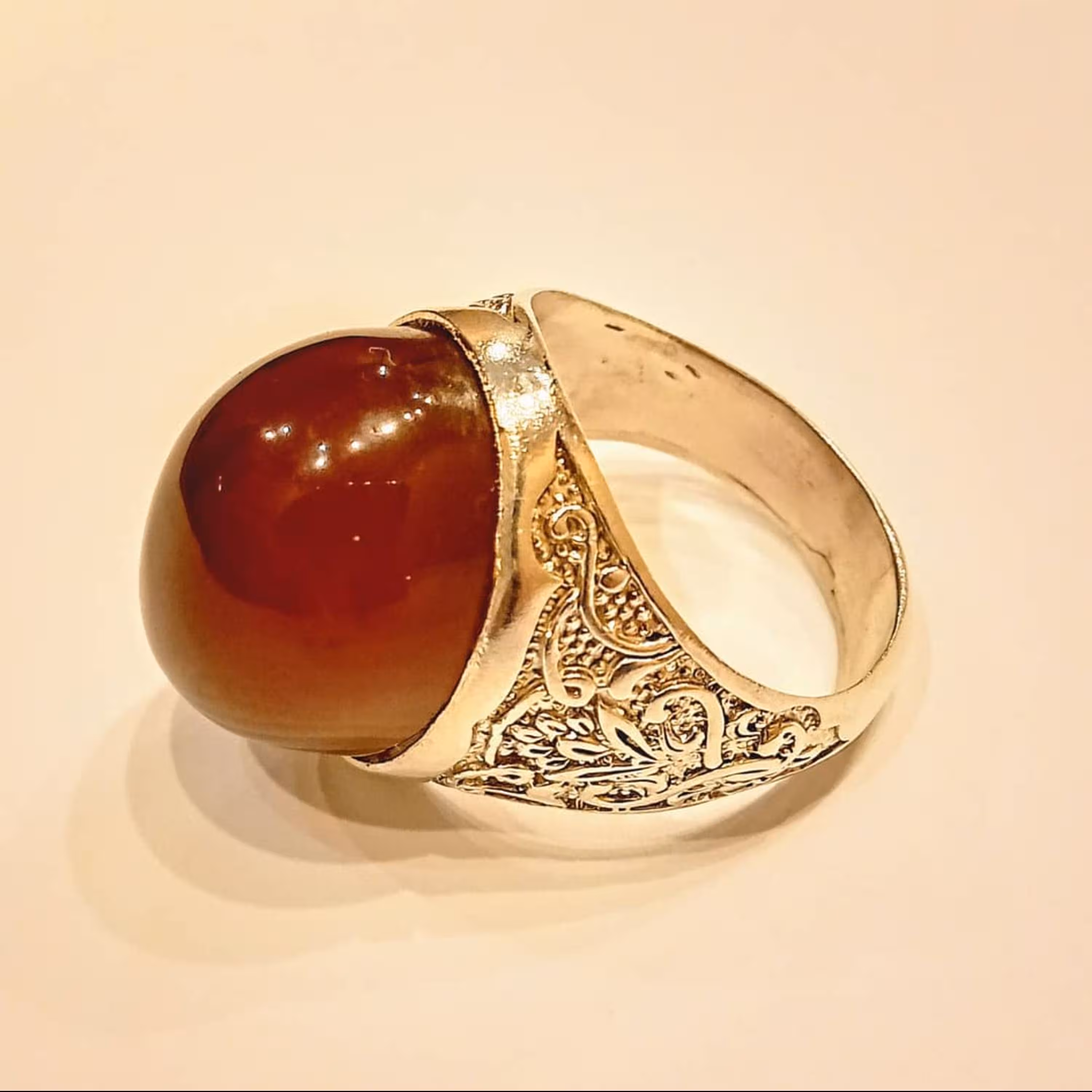 انگشتر عقیق جزع یمن بسیار پر انرژی 