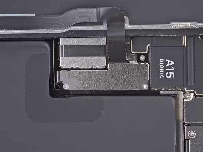 شیلد سوکت های مادربرد آیفون 13 پرو اورجینال روکاری