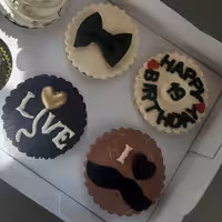 کاپ کیک روز مرد و ولنتاین 